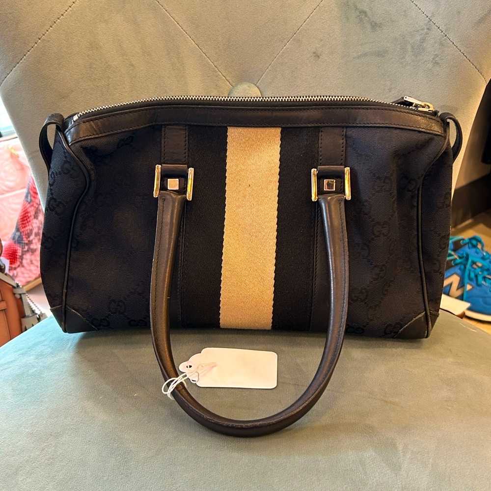 Black & Tan Gucci Shoulder Bag